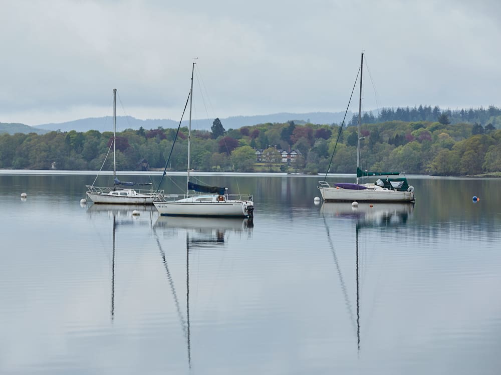 Rothay Manor lake with three boats