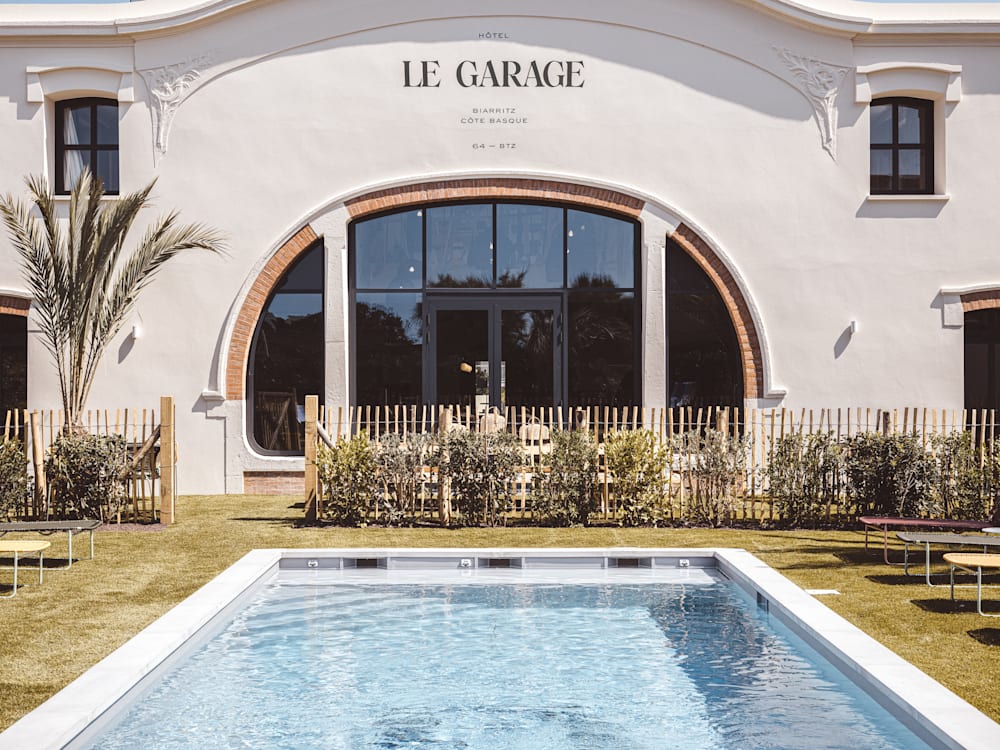 Hotel La Garage Biarritz swimming pool